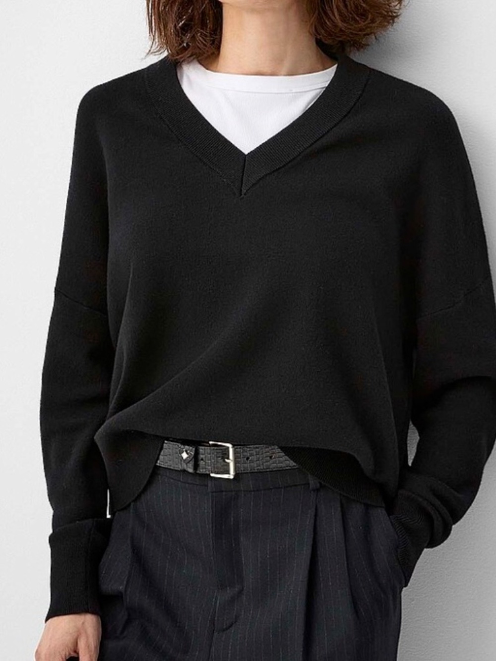 SIMONS CONTEMPORAINE - Loose 100% Cotton V-Neck Sweater - Black - Size XS